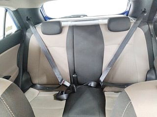 Used 2015 Hyundai Elite i20 [2014-2018] Asta 1.2 (O) Petrol Manual interior REAR SEAT CONDITION VIEW