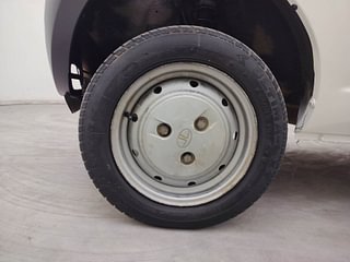 Used 2015 Tata Nano [2014-2018] Twist XT Petrol Petrol Manual tyres LEFT FRONT TYRE RIM VIEW