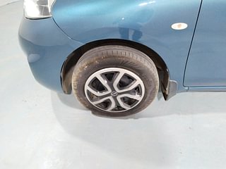 Used 2017 Nissan Micra [2013-2020] XL CVT Petrol Automatic tyres LEFT FRONT TYRE RIM VIEW