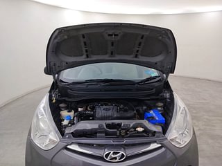 Used 2018 Hyundai Eon [2011-2018] Magna + Petrol Manual engine ENGINE & BONNET OPEN FRONT VIEW