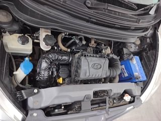 Used 2018 Hyundai Eon [2011-2018] Magna + Petrol Manual engine ENGINE RIGHT SIDE VIEW