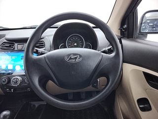 Used 2018 Hyundai Eon [2011-2018] Magna + Petrol Manual interior STEERING VIEW