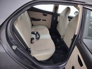 Used 2018 Hyundai Eon [2011-2018] Magna + Petrol Manual interior RIGHT SIDE REAR DOOR CABIN VIEW