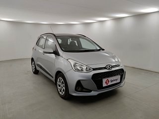 Used 2019 Hyundai Grand i10 Sportz 1.2 Kappa VTVT Petrol Manual exterior RIGHT FRONT CORNER VIEW