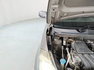 Used 2017 Datsun GO [2014-2019] T Petrol Manual engine ENGINE RIGHT SIDE HINGE & APRON VIEW