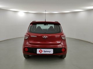 Used 2019 Hyundai Grand i10 [2017-2020] Sportz 1.2 Kappa VTVT Petrol Manual exterior BACK VIEW
