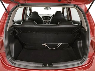 Used 2019 Hyundai Grand i10 [2017-2020] Sportz 1.2 Kappa VTVT Petrol Manual interior DICKY INSIDE VIEW