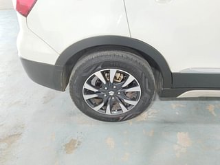 Used 2021 Maruti Suzuki S-Cross Alpha AT Petrol Automatic tyres RIGHT REAR TYRE RIM VIEW