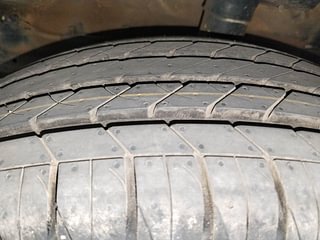 Used 2021 Maruti Suzuki S-Cross Alpha AT Petrol Automatic tyres LEFT FRONT TYRE TREAD VIEW