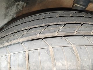 Used 2021 Maruti Suzuki S-Cross Alpha AT Petrol Automatic tyres RIGHT FRONT TYRE TREAD VIEW