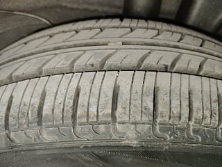Used 2019 Hyundai New Santro 1.1 Sportz MT Petrol Manual tyres LEFT REAR TYRE TREAD VIEW