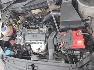 Used 2016 Volkswagen Polo [2015-2019] Highline1.2L (P) Petrol Manual engine ENGINE LEFT SIDE VIEW