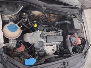 Used 2016 Volkswagen Polo [2015-2019] Highline1.2L (P) Petrol Manual engine ENGINE RIGHT SIDE VIEW