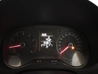 Used 2016 Volkswagen Polo [2015-2019] Highline1.2L (P) Petrol Manual interior CLUSTERMETER VIEW