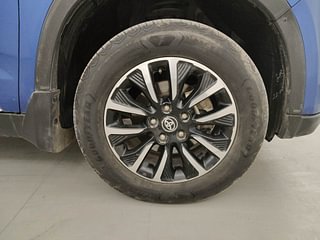 Used 2020 Toyota Urban Cruiser Premium Grade AT Petrol Automatic tyres RIGHT FRONT TYRE RIM VIEW