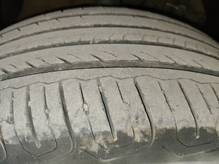 Used 2020 Toyota Urban Cruiser Premium Grade AT Petrol Automatic tyres RIGHT FRONT TYRE TREAD VIEW