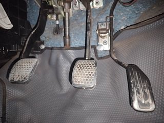 Used 2013 Maruti Suzuki Alto 800 Lxi Petrol Manual interior PEDALS VIEW