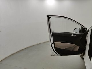 Used 2019 Hyundai Grand i10 Sportz 1.2 Kappa VTVT Petrol Manual interior LEFT FRONT DOOR OPEN VIEW