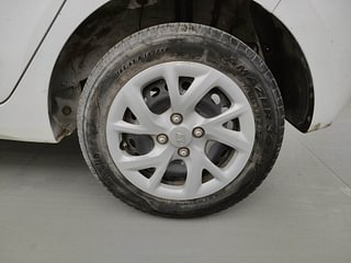 Used 2019 Hyundai Grand i10 Sportz 1.2 Kappa VTVT Petrol Manual tyres LEFT REAR TYRE RIM VIEW