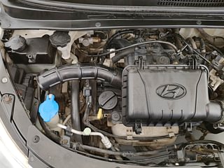 Used 2012 Hyundai i10 magna 1.1 Petrol Manual engine ENGINE RIGHT SIDE VIEW