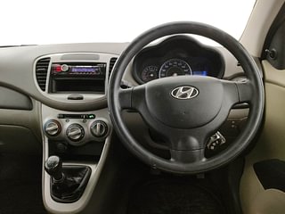 Used 2012 Hyundai i10 magna 1.1 Petrol Manual interior STEERING VIEW