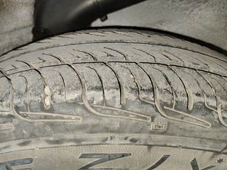 Used 2012 Hyundai i10 magna 1.1 Petrol Manual tyres LEFT REAR TYRE TREAD VIEW