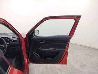 Used 2019 Maruti Suzuki Swift [2017-2021] VXI AMT Petrol Automatic interior RIGHT FRONT DOOR OPEN VIEW