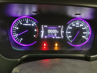Used 2021 Mahindra Marazzo M6 Plus 8str Diesel Manual interior CLUSTERMETER VIEW