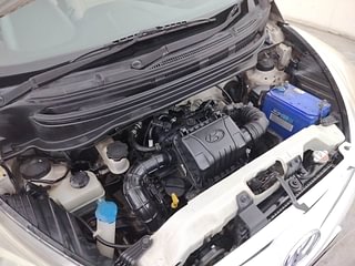 Used 2018 Hyundai Eon [2011-2018] Era + Petrol Manual engine ENGINE RIGHT SIDE VIEW