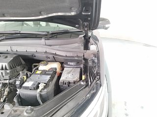 Used 2022 MG Motors Astor Sharp 1.5 MT Petrol Manual engine ENGINE LEFT SIDE HINGE & APRON VIEW