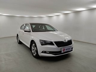 Used 2019 Skoda Superb [2016-2020] Style TSI MT Petrol Manual exterior RIGHT FRONT CORNER VIEW