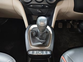 Used 2020 Hyundai New Santro 1.1 Magna Petrol Manual interior GEAR  KNOB VIEW