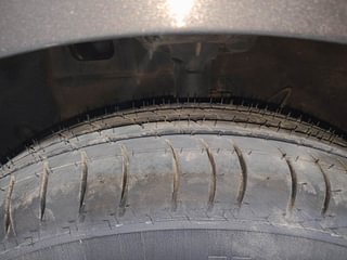 Used 2020 Hyundai New Santro 1.1 Magna Petrol Manual tyres LEFT FRONT TYRE TREAD VIEW