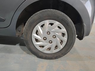 Used 2020 Hyundai New Santro 1.1 Magna Petrol Manual tyres LEFT REAR TYRE RIM VIEW
