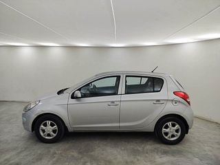 Used 2012 Hyundai i20 [2012-2014] Asta 1.4 CRDI Diesel Manual exterior LEFT SIDE VIEW