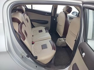 Used 2012 Hyundai i20 [2012-2014] Asta 1.4 CRDI Diesel Manual interior RIGHT SIDE REAR DOOR CABIN VIEW