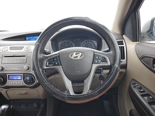 Used 2012 Hyundai i20 [2012-2014] Asta 1.4 CRDI Diesel Manual interior STEERING VIEW