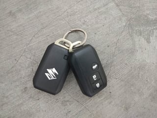 Used 2018 Maruti Suzuki Dzire [2017-2020] ZDI Diesel Manual extra CAR KEY VIEW