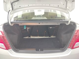 Used 2018 Maruti Suzuki Dzire [2017-2020] ZDI Diesel Manual interior DICKY INSIDE VIEW