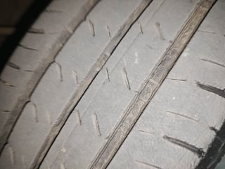 Used 2018 Maruti Suzuki Dzire [2017-2020] ZDI Diesel Manual tyres RIGHT FRONT TYRE TREAD VIEW