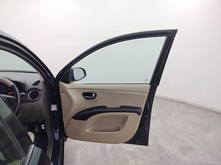 Used 2011 Hyundai i10 Sportz 1.2 Kappa2 Petrol Manual interior RIGHT FRONT DOOR OPEN VIEW