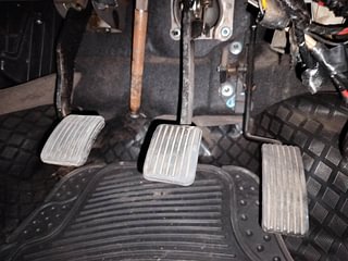 Used 2011 Hyundai i10 Sportz 1.2 Kappa2 Petrol Manual interior PEDALS VIEW