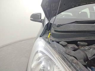 Used 2011 Hyundai i10 Sportz 1.2 Kappa2 Petrol Manual engine ENGINE RIGHT SIDE HINGE & APRON VIEW