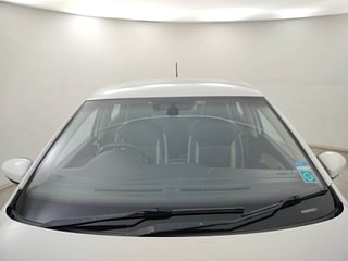 Used 2019 Volkswagen Ameo [2016-2020] 1.0 Highline Plus Petrol Petrol Manual exterior FRONT WINDSHIELD VIEW