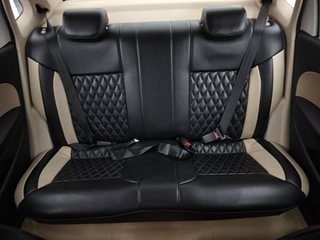 Used 2019 Volkswagen Ameo [2016-2020] 1.0 Highline Plus Petrol Petrol Manual interior REAR SEAT CONDITION VIEW