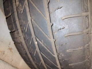 Used 2019 Volkswagen Ameo [2016-2020] 1.0 Highline Plus Petrol Petrol Manual tyres SPARE TYRE VIEW