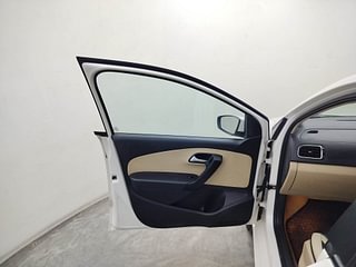 Used 2019 Volkswagen Ameo [2016-2020] 1.0 Highline Plus Petrol Petrol Manual interior LEFT FRONT DOOR OPEN VIEW