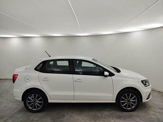 Used 2019 Volkswagen Ameo [2016-2020] 1.0 Highline Plus Petrol Petrol Manual exterior RIGHT SIDE VIEW
