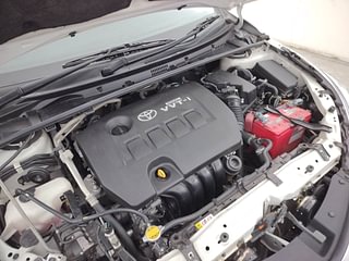 Used 2019 Toyota Corolla Altis [2017-2020] VL CVT Petrol Petrol Automatic engine ENGINE RIGHT SIDE VIEW