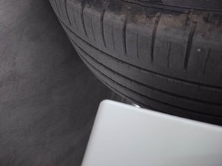 Used 2019 Toyota Corolla Altis [2017-2020] VL CVT Petrol Petrol Automatic tyres RIGHT FRONT TYRE TREAD VIEW